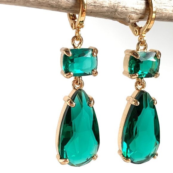 Emerald Glass double drop prong set stone Earrings ~NWT - Picture 5 of 14